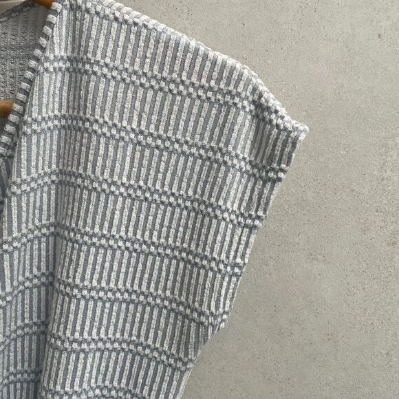 Soft Summer Dress - Picture 5 of 6